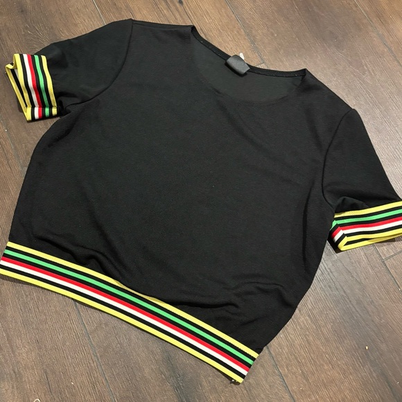 WINDSOR BLACK CROP TOP WITH COLORED STRIPE DETAILS - Picture 13 of 16